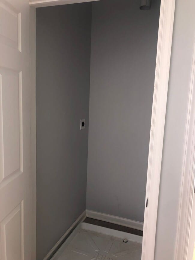 Building Photo - 600 N Arlington Ave