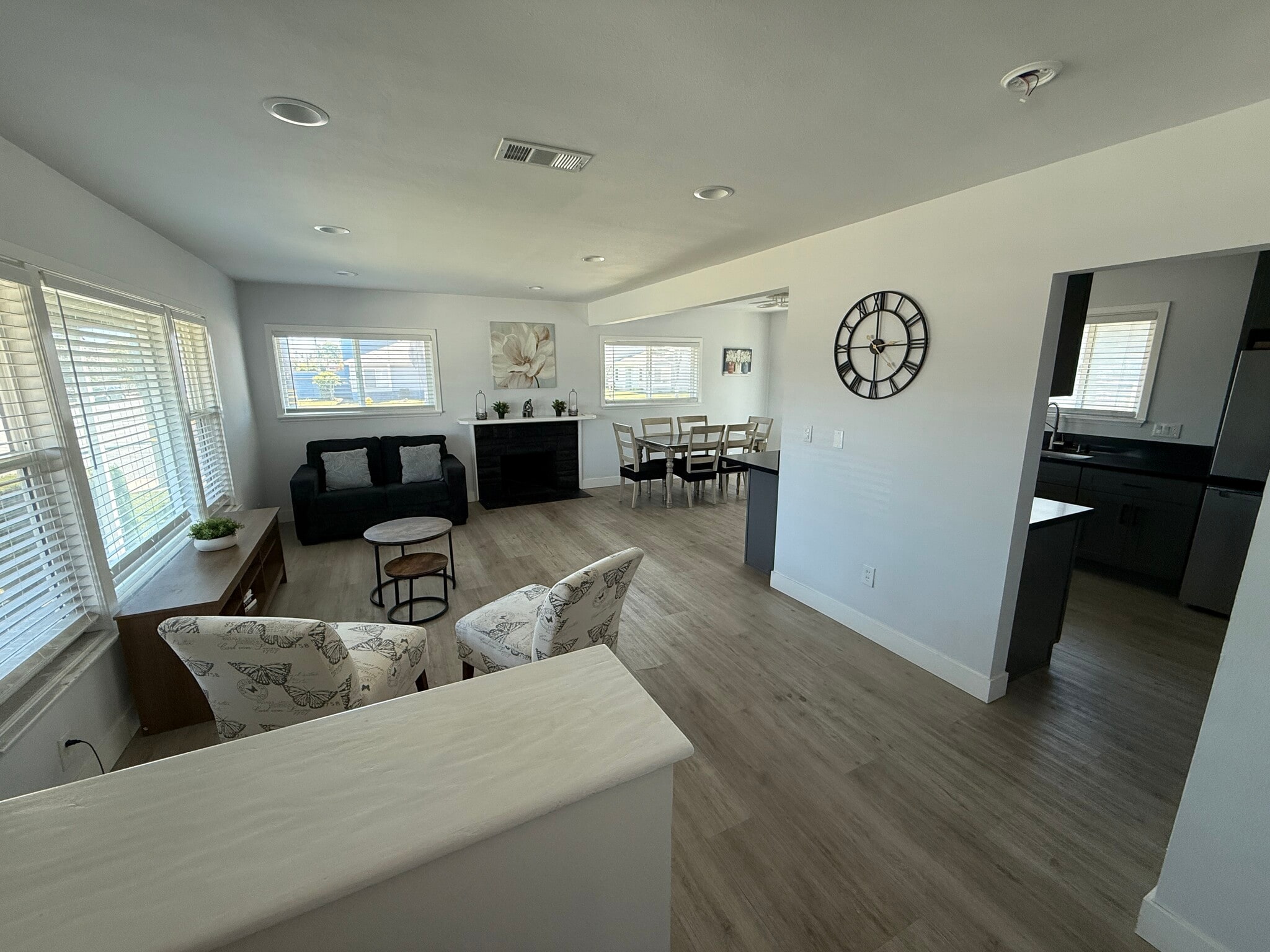 Building Photo - 13471 Jackson St