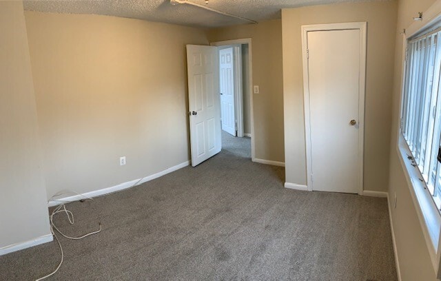 Building Photo - 3828 Lancaster Ave