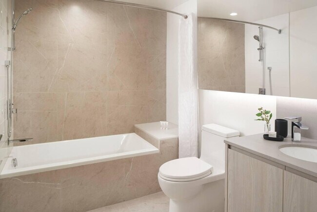 Building Photo - 161 Fairview Ave N