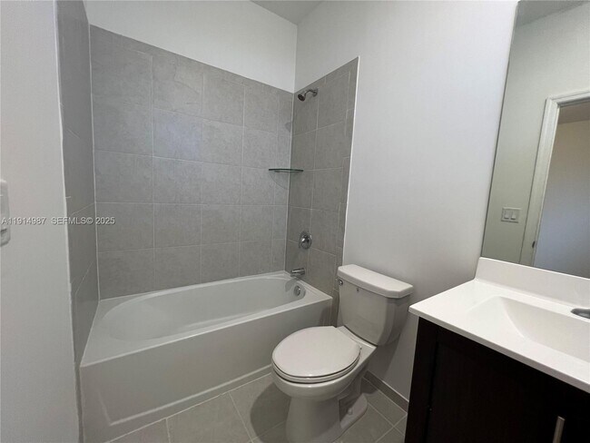 Building Photo - 18110 SW 148th Rd