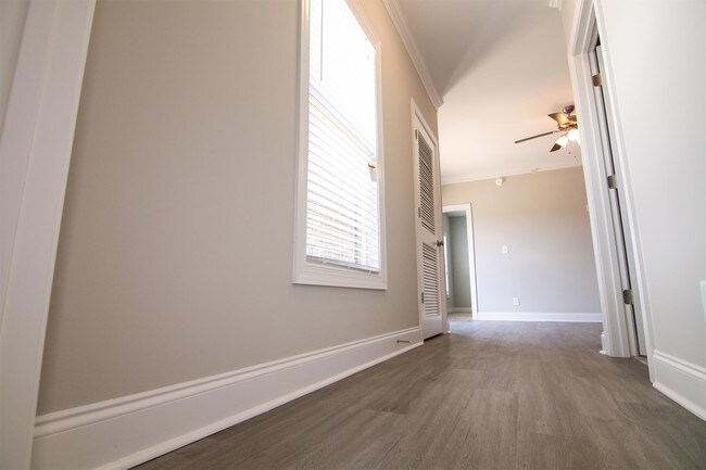 Building Photo - 105 Cornerstone St