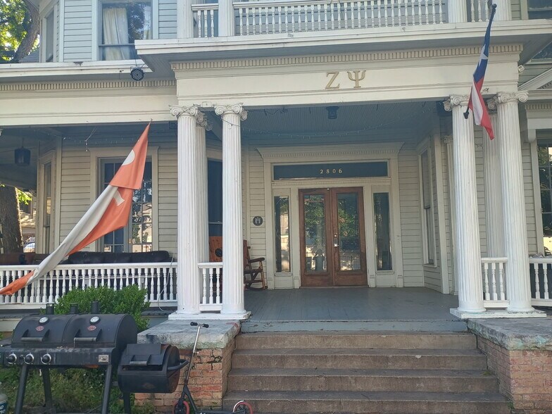 Building Photo - 2806 Nueces St