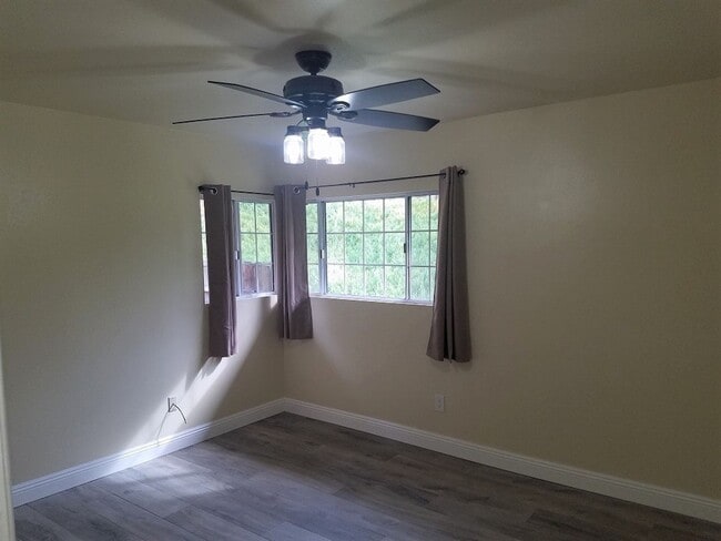 Building Photo - Single Story Home- Bonita!