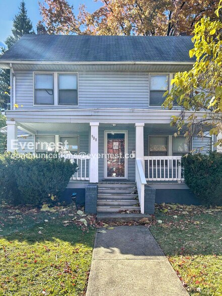 Primary Photo - 988 Brunswick Rd