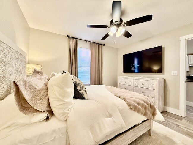 Building Photo - Bright New 5 Bedroom Ranch Retreat In West Chester