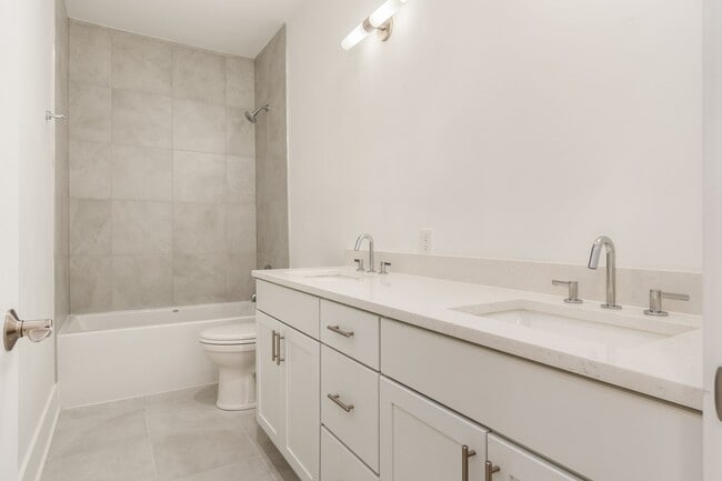 Building Photo - 2978 Bernard View Ln