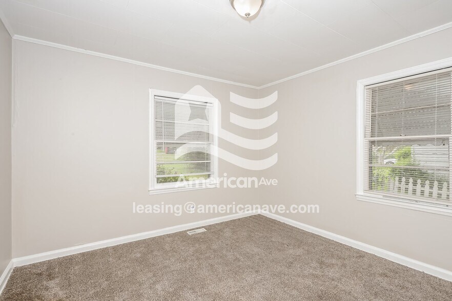 Building Photo - 2742 Alta Vista Ave