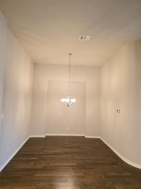 Building Photo - 129 Belford St