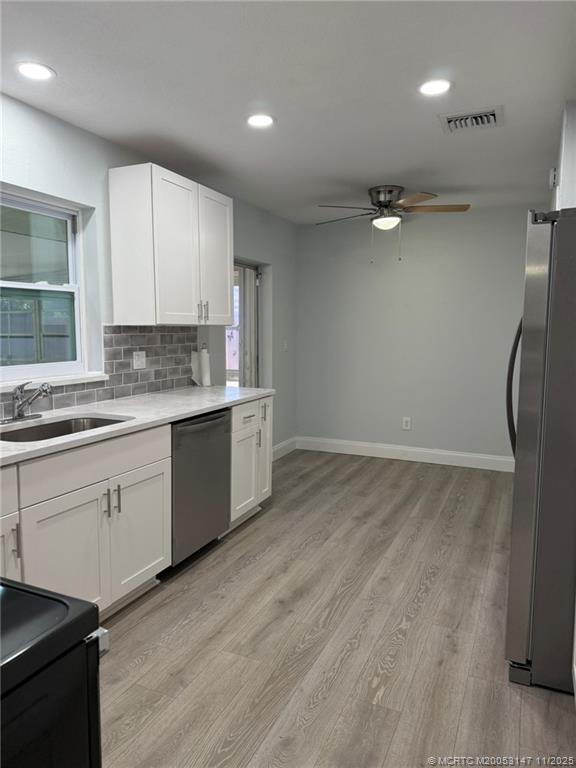 Building Photo - 154 SE Selva Ct