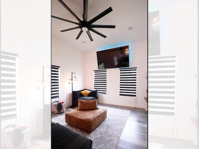 Building Photo - Stylish 2BR Home Near Fort Sam Houston & Downtown