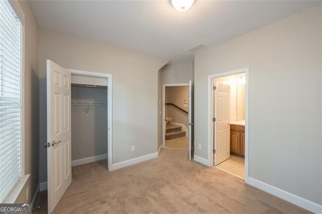 Building Photo - 2315 Limehurst Dr