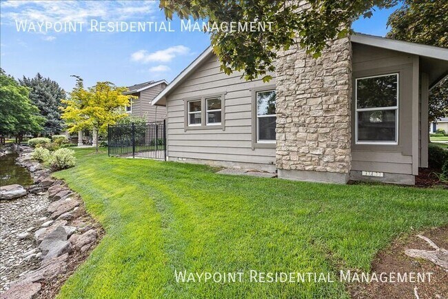 Building Photo - 3108 Woodbrook Pl