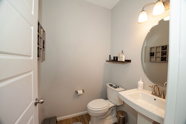 Building Photo - FURNISHED/PARTIALLY FURNISHED NEW HOME | 5...