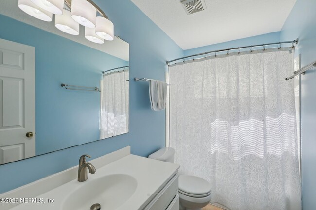 Building Photo - 204 Sixteenth St