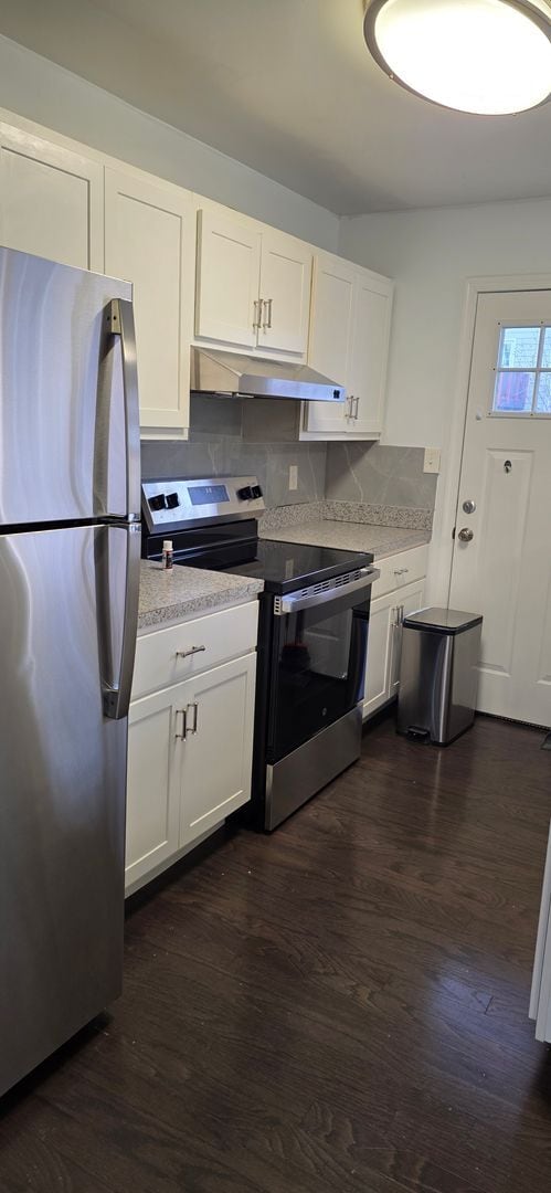 Building Photo - Convenience Meets Charm in This Frederick Gem!