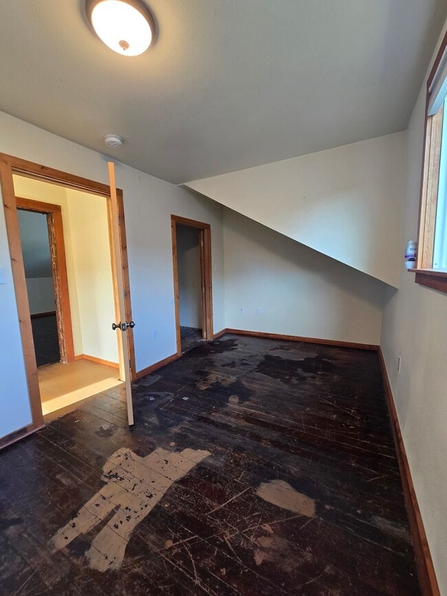 Building Photo - Aberdeen, WA., 3 bedroom, 1 bath home for RENT