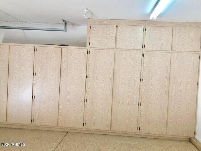 Building Photo - 13782 W Vernon Ave