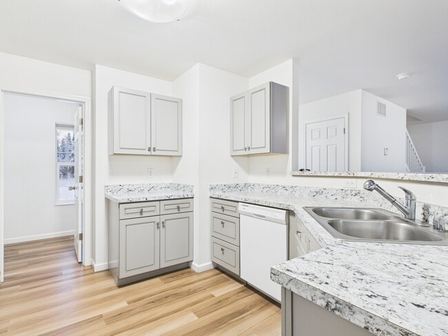 Building Photo - 3905 Tanada Rd