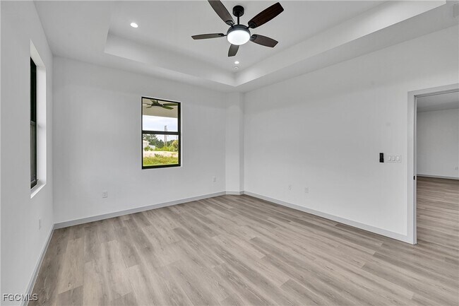 Building Photo - 1024 Halby Ave S
