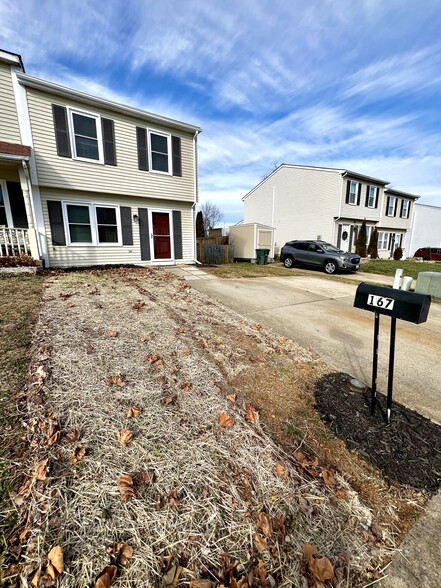 Building Photo - 167 Stonegate Dr