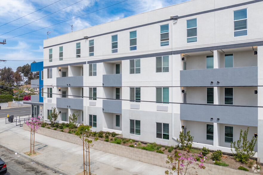 Building Photo - The Drew at Southbay