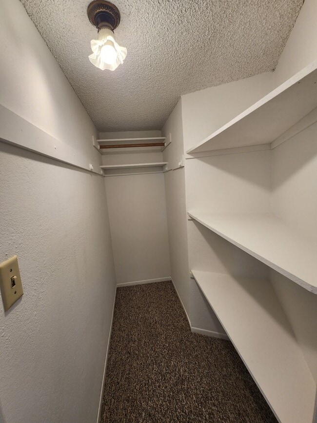 Building Photo - Adorable Shell Beach Home in Gorgeous Ocean View Community- Tons of Amenities!