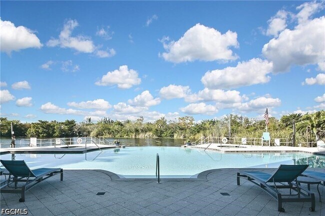 Building Photo - 14380 Riva Del Lago Dr
