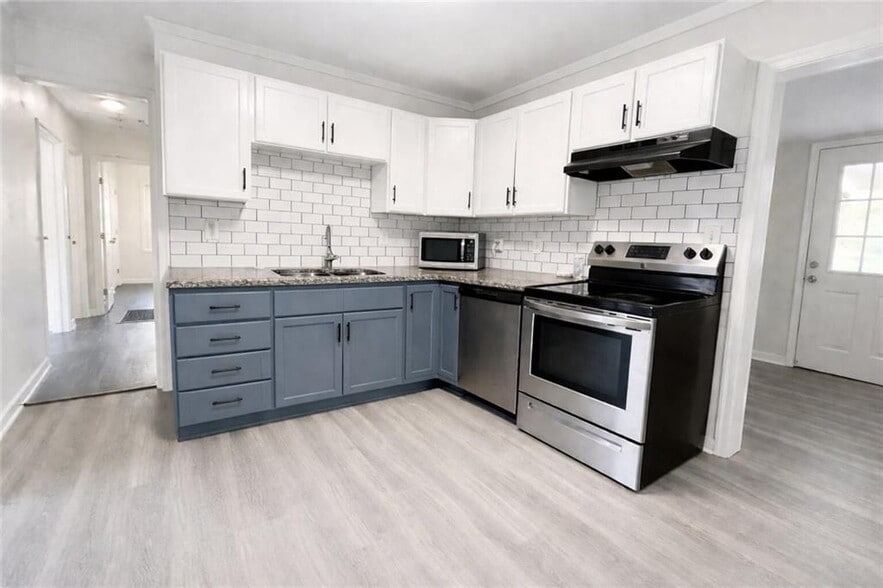 Building Photo - 610 Wilshire Ave