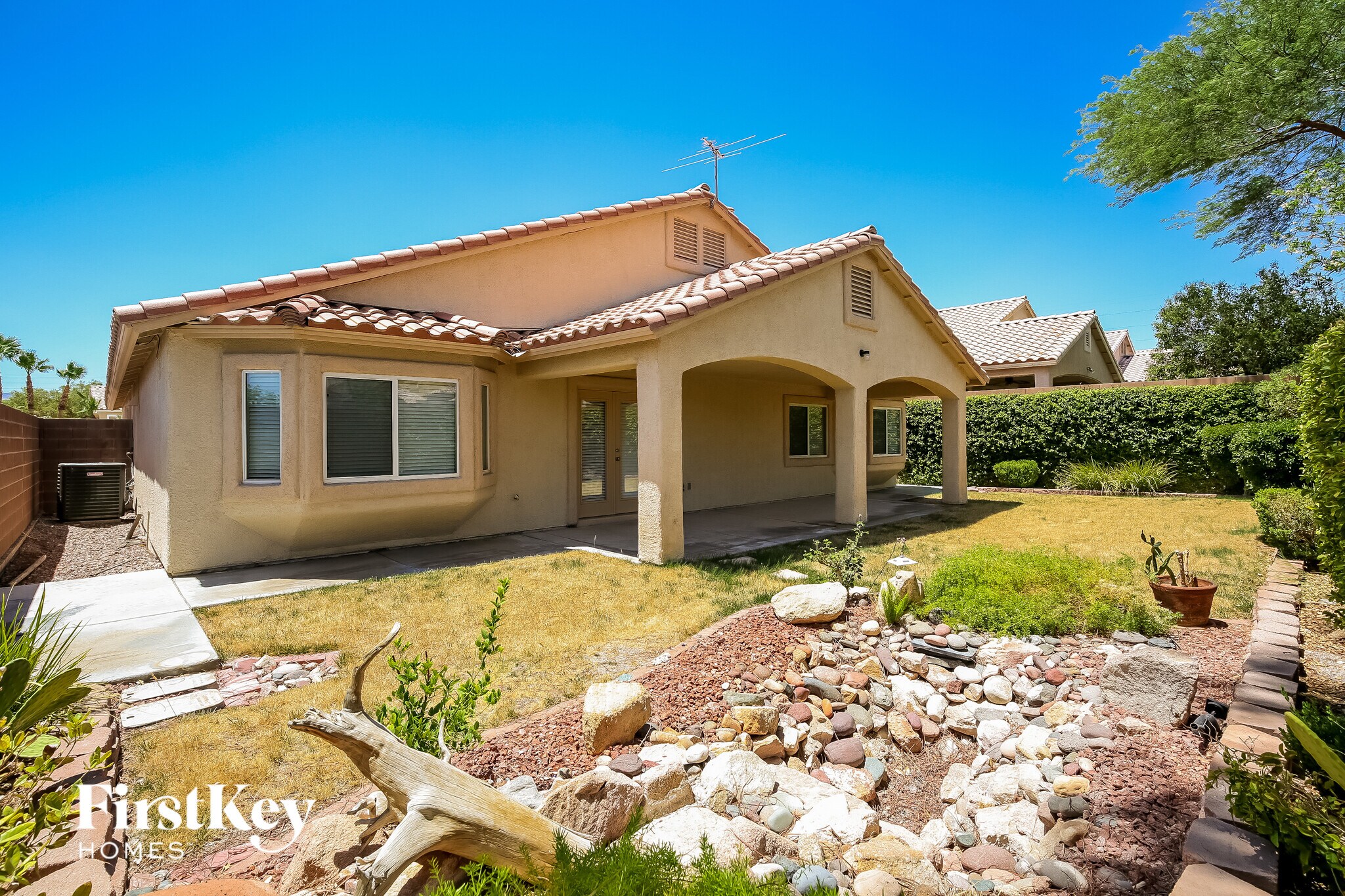 Building Photo - 6236 Little Elm St