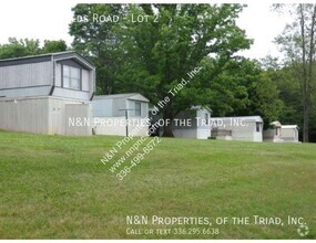 Building Photo - Lewisville 3 Bedroom 1 Bath Mobile Home in...