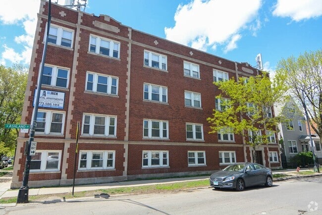 Building Photo - 5306 N Ashland Ave