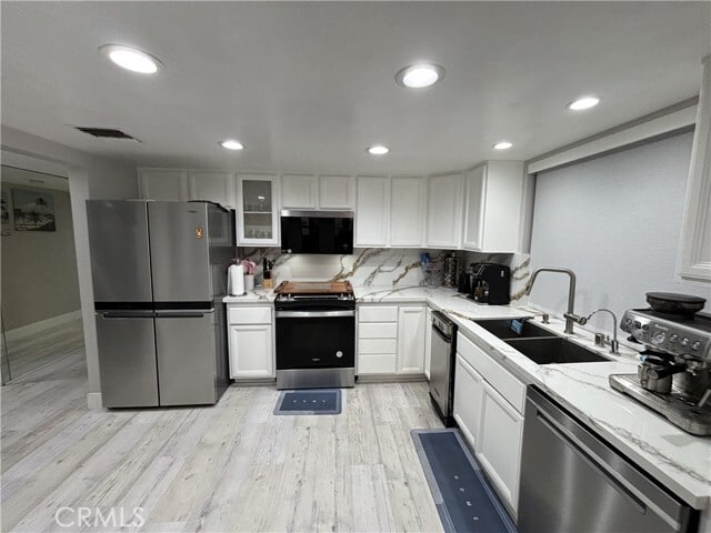 Building Photo - 1230 E Ocean Blvd