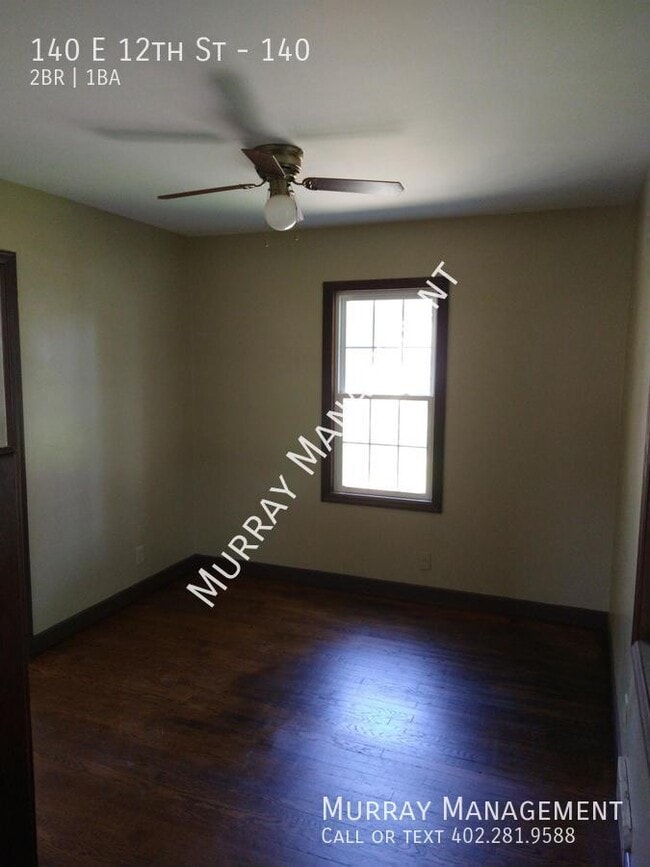 Building Photo - 140 E 12th St