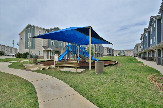 Building Photo - 21155 Gosling Rd