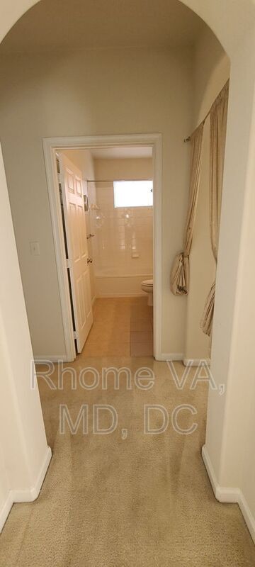 Building Photo - 12917 Centre Park Cir