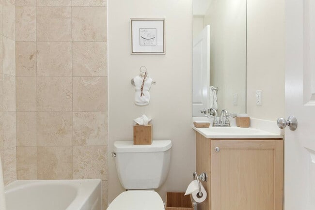 Building Photo - 1220 13th St NW