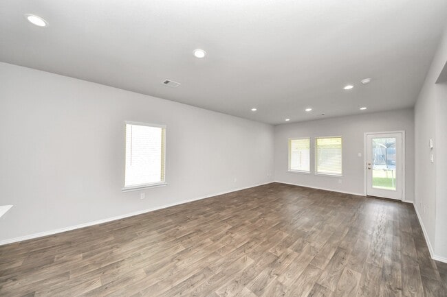 Building Photo - 22654 Winter Maple Trl