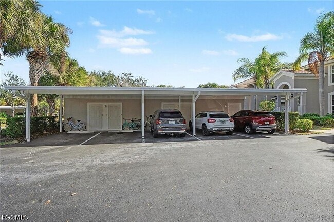 Building Photo - 10121 Colonial Country Club Blvd