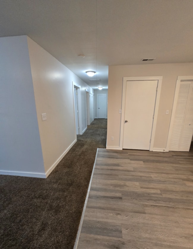 Building Photo - Eastside Four Bedroom Home near 42nd and Shadeland Ave