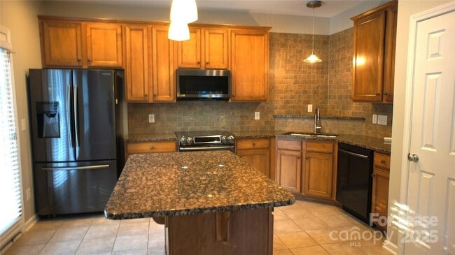 Building Photo - 12027 Stratfield Pl Cir