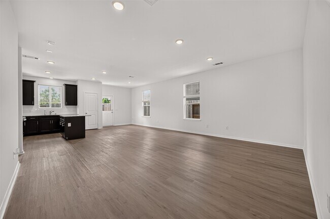 Building Photo - 338 Shady Cedar Hl Ln
