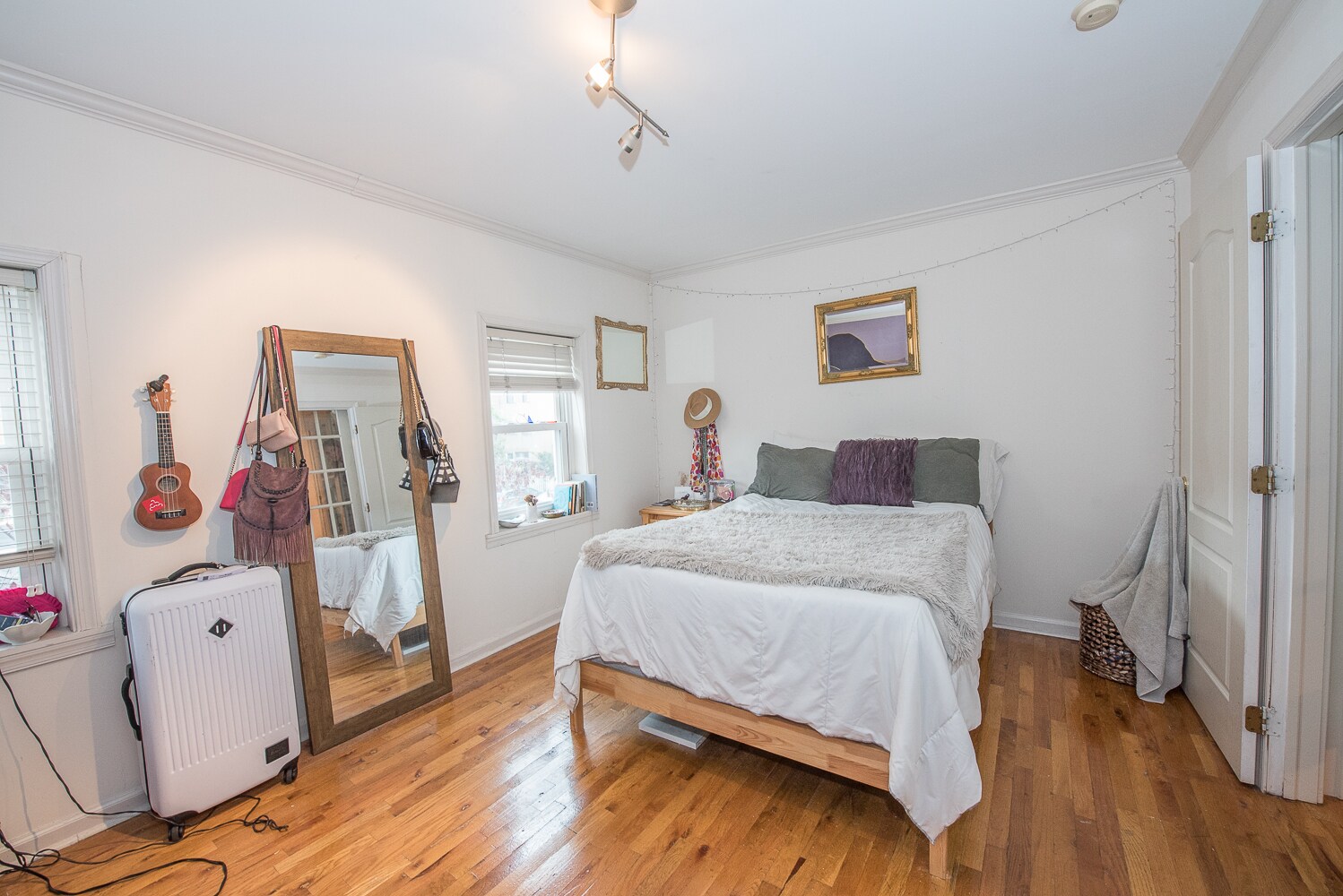 Building Photo - 2822 Ogden St