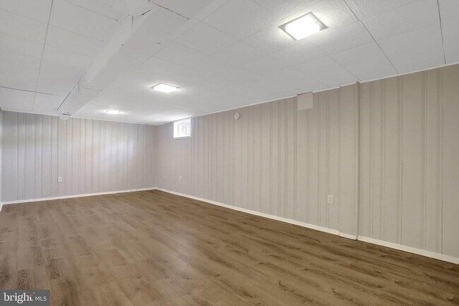 Building Photo - 3713 Lockwood Ln