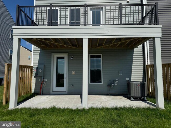 Building Photo - 133 Galaxy Pl