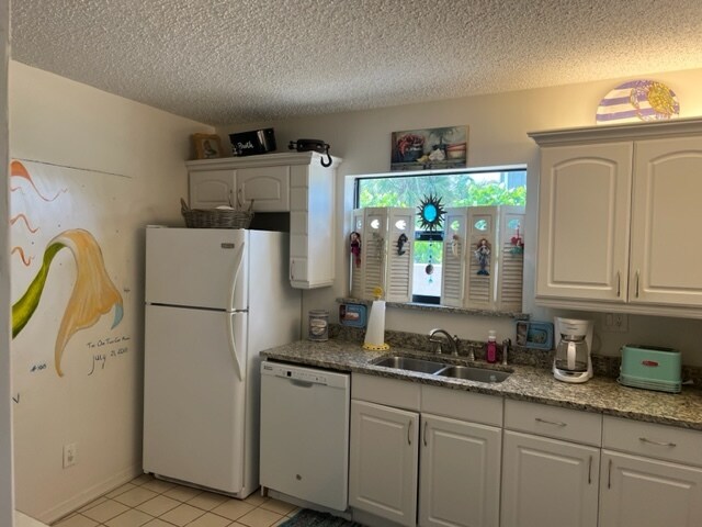 Building Photo - 355 S Ocean Dr