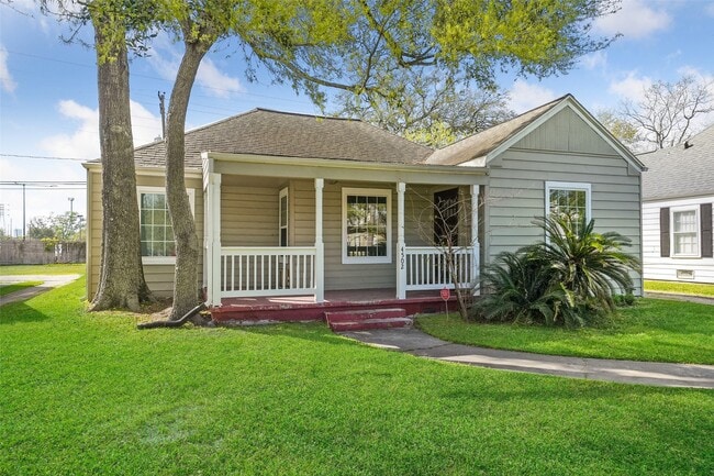 Primary Photo - 4502 Rockwood Dr