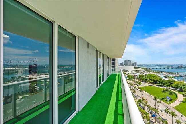 Building Photo - 50 Biscayne Blvd
