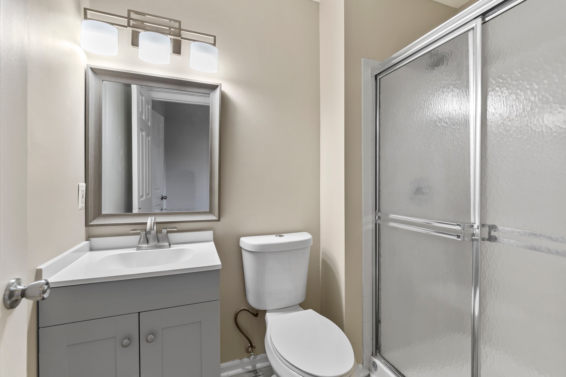 Building Photo - 5710 Silver Spurs Ln