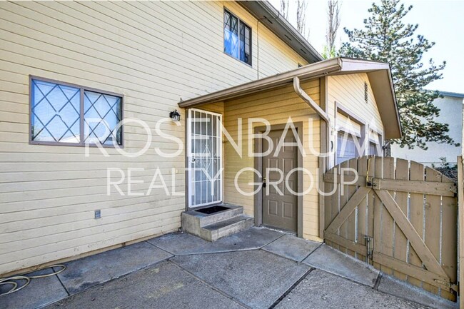 Building Photo - P25-010